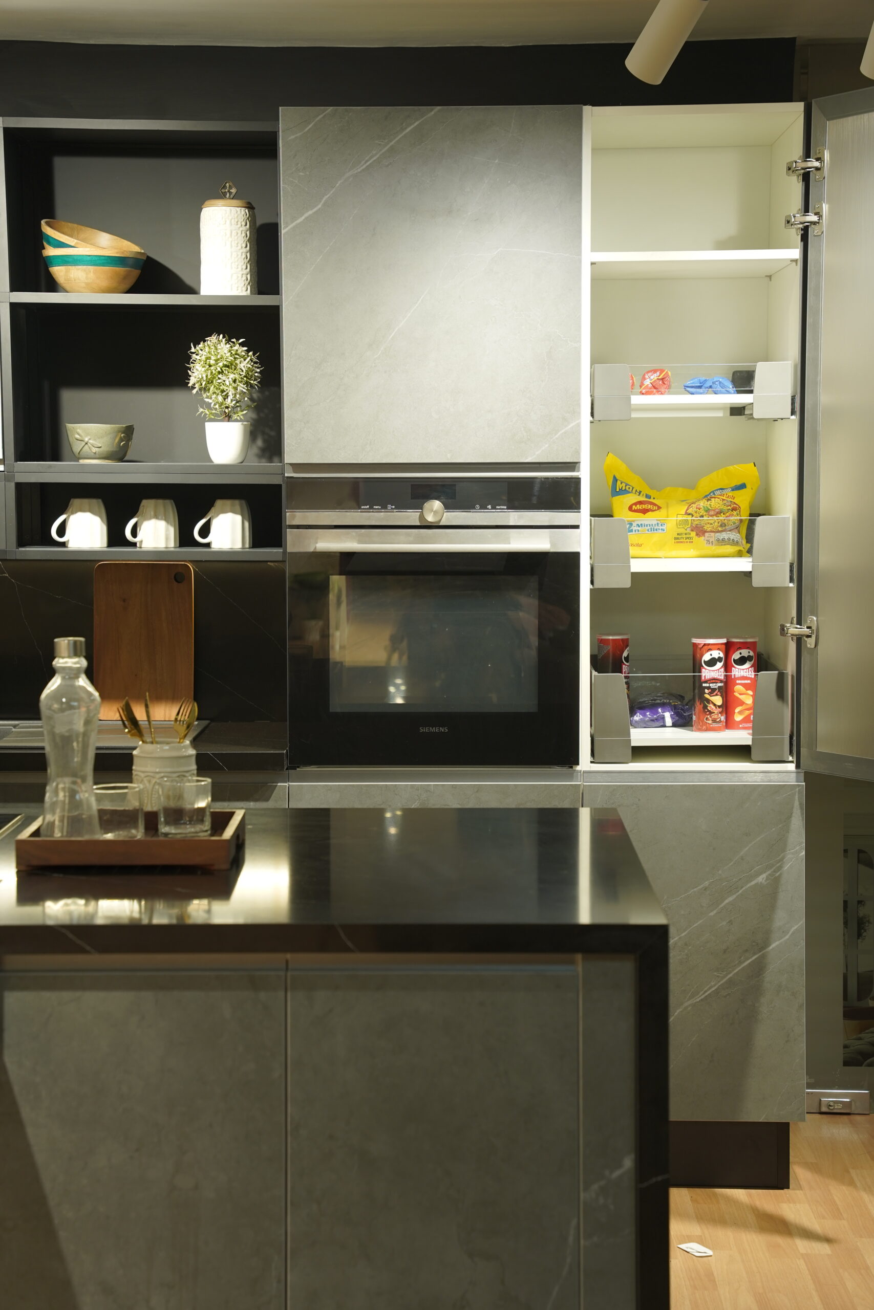 Customizable Intelligent Storage Units